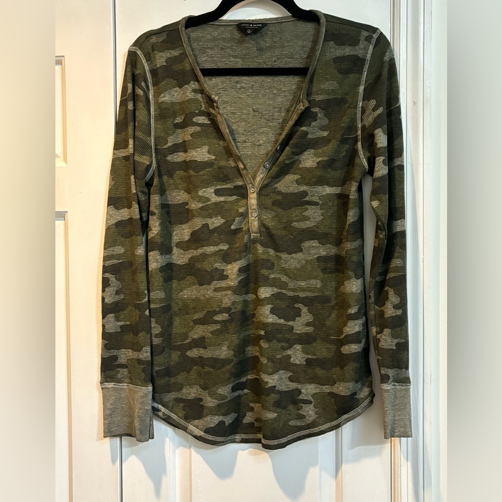 Lucky Brand Green Camo Long Sleeve Top